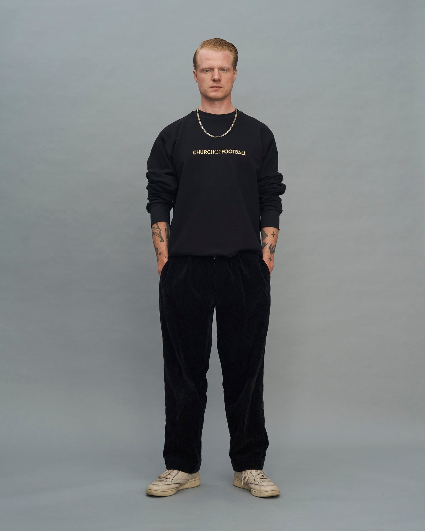 COF bold Crewneck black/gold - ChurchOfFootball